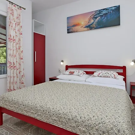 With Parking Space Lopar, Rab - 18001 Appartamento