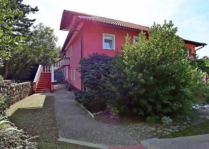 Apartmán With Parking Space - Rab - 18001